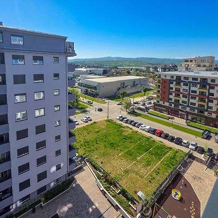 Oota Soko With Parking Garage Apartment Kragujevac Exterior photo